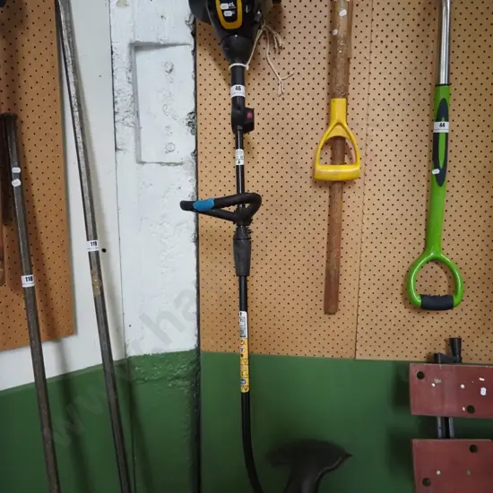 McCulloch 2 stroke line trimmer - As Is, No Returns