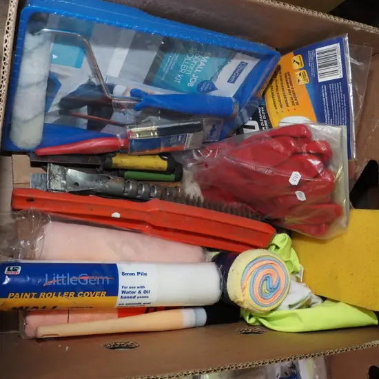 box; sponges, rubber gloves, scrapers etc
