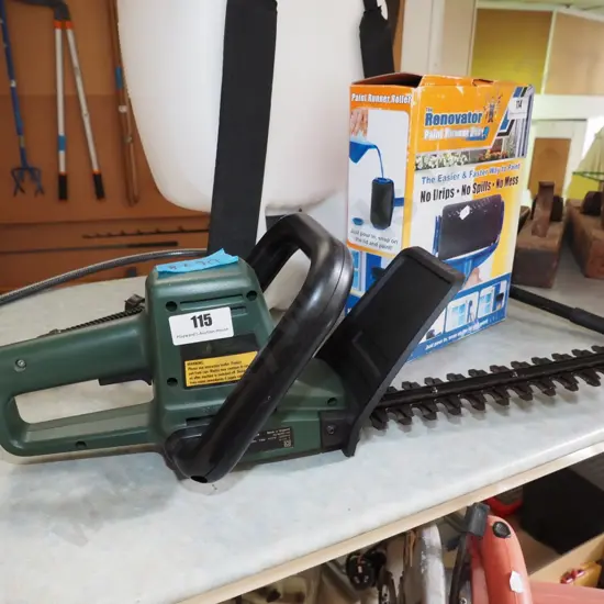 Black & Deck short bar shrub cutter