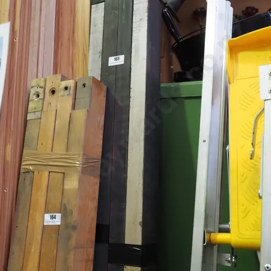 4 lengths of stained heart rimu L-2190