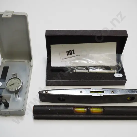 engineer's micrometers, 2 levels