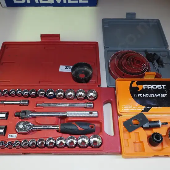 socket set, 2 cased hole saws