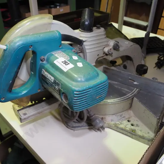 Makita compound mitre saw