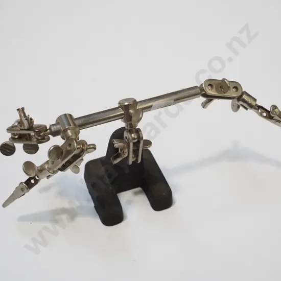 small fly tying/hobby vice