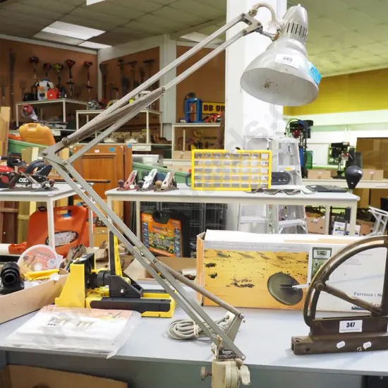 angle poise lamp - needs attention