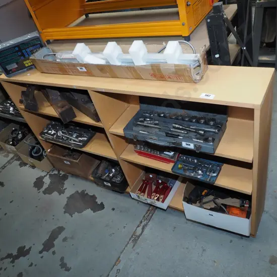 mdf workshop shelves H-880 W-1440 D-220