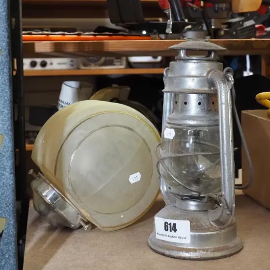 deco light fitting, hurricane lantern