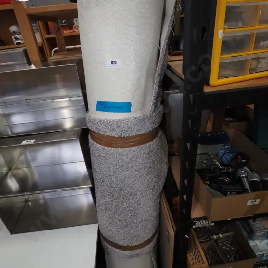 roll of carpet 3630m x 1640m