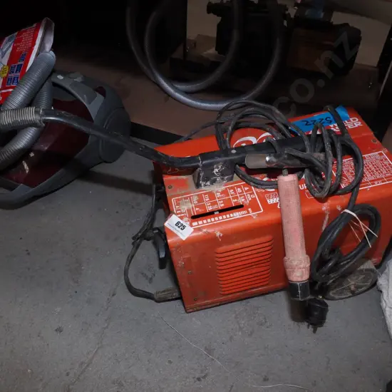 Weldmaster mig welder