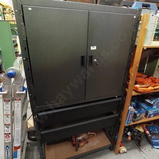 modular workshop cupboard and drawers -lock needs attention