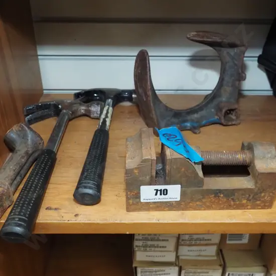 hammer, engineer's vice, last