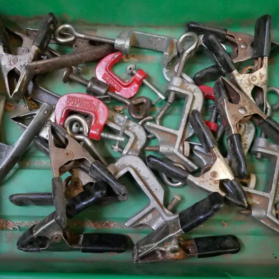 plastic tray and clamps