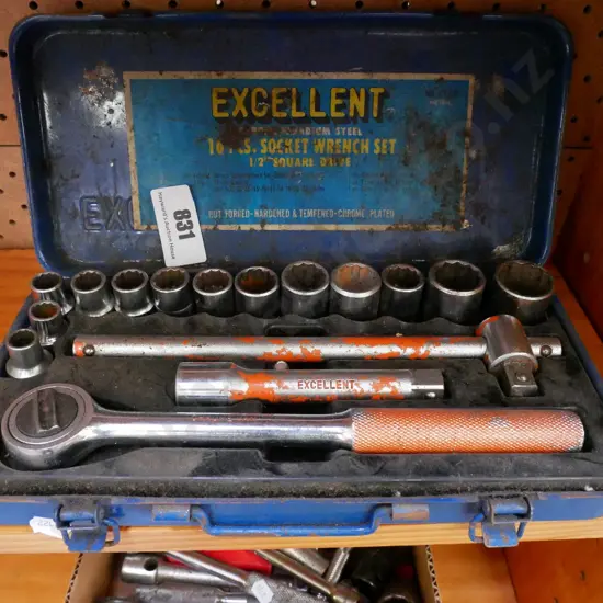 Excellent socket set