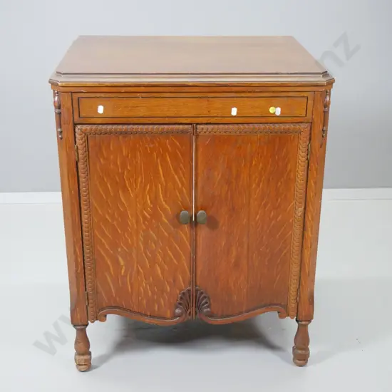 deco oak hall stand / empty gramophone cabinet - no back, rippling to veneer on top H-830 W-660 D-540