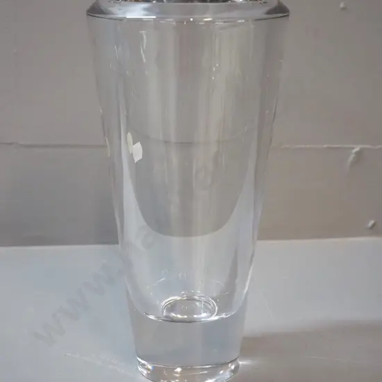 Nachtmann heavy crystal (or glass?) vase H250 D-130 at top