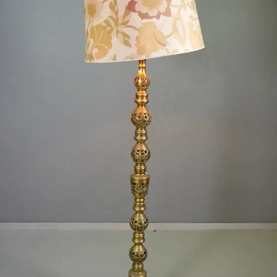 filigree cast brass floor lamp with retro floral shade - some pitting and patina to brass H1700