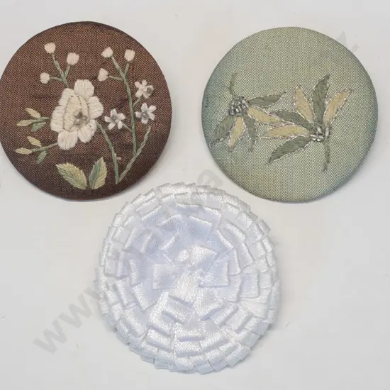 3x Tamsin Cooper brooches
