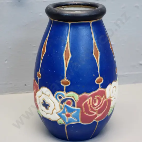 Amphora vase  - marked No. 15073. H-180