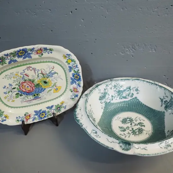 Masons Strathmore ashett - some crazing/discolouration - and a vintage Atlas large wash bowl D-450