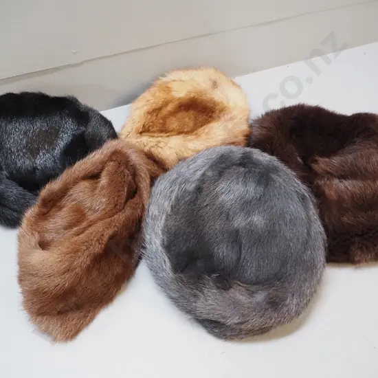 5 lady's fur hats, one with Mooneys NZ label