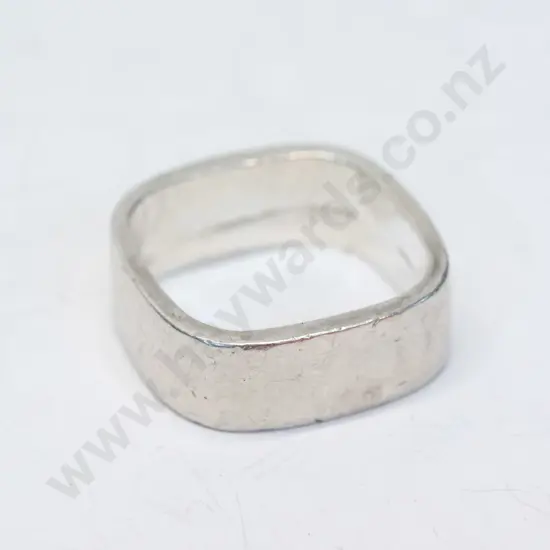 square silver ring no mark