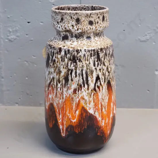 Blue Mountain Apollo trickle glaze vase H-210 D-100