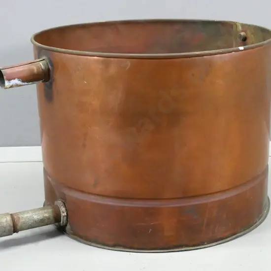 copper header tank with 2 pipe fittings H430 Diameter 580