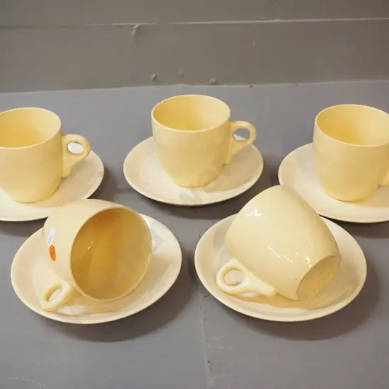 5 early Crown Lynn cups & saucers