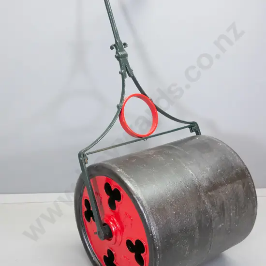 vintage large cast iron lawn/turf roller with wooden handle, refurbished finish. Roller W-620 Diameter 570, handle L800