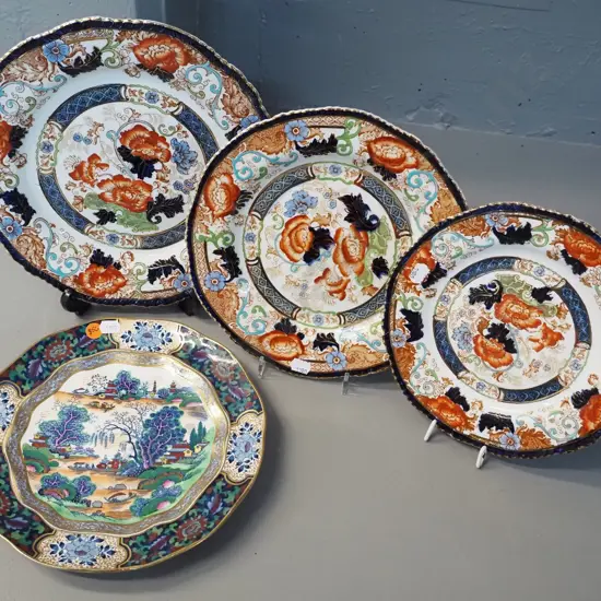 3 graduated Woods 'Verona' cabinet plates - largest is D-250 and a Booth's coloured Willow plate