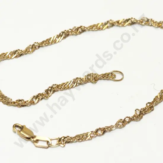 gold braclet stamped 375
