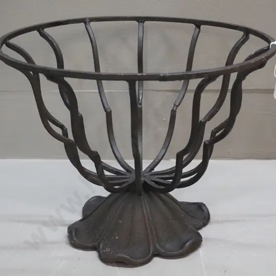 black painted iron pot plant holder with scalloped base H-220 D-300