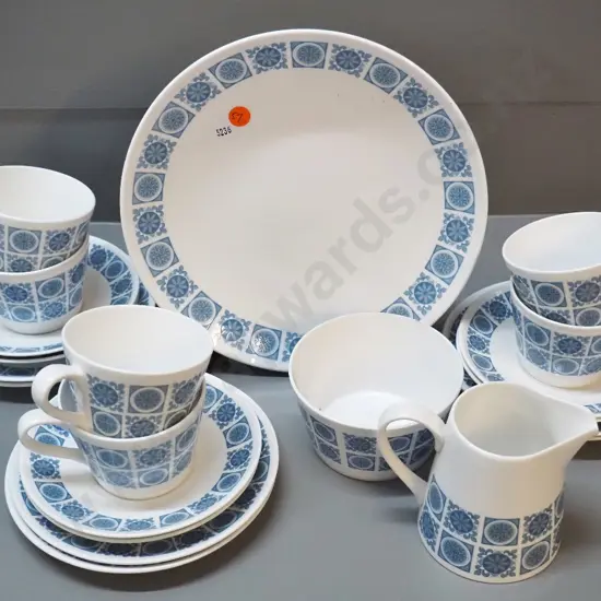 mid-century Royal Tuscan 'Charade' 21-piece tea set - glaze fault to sugar bowl rim