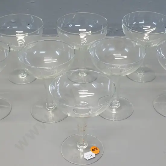 8 hollow stem champagne floats in 2 sizes - 3 slightly larger are H-115 diameter 90