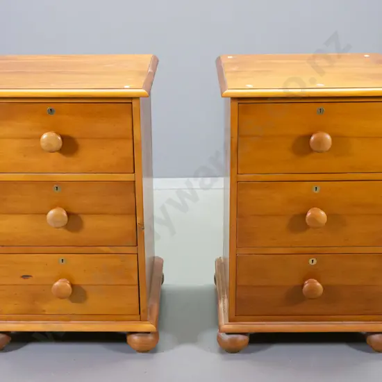pair of kauri reproduction colonial style bedside cabinets, marked Willett's Oamaru - turned wood handles, ball feet