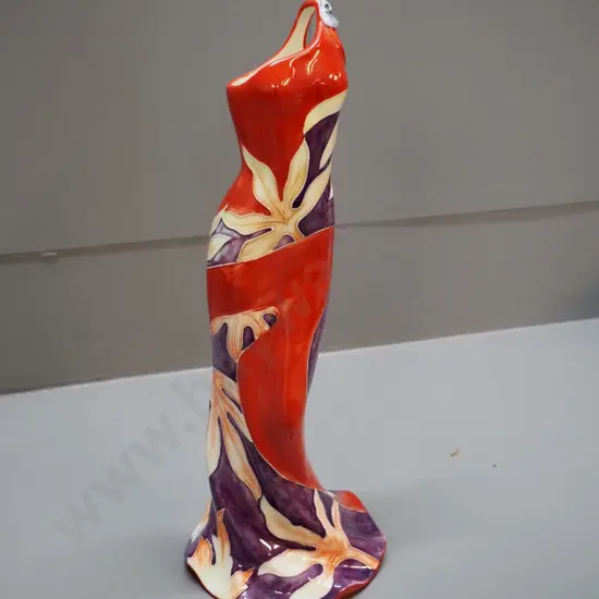 Tupton Ware torso and gown motif vase H-310