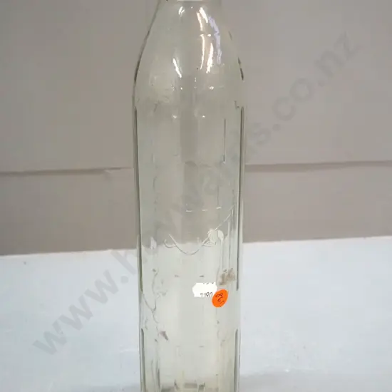 clear glass Shell quart oil bottle H-365