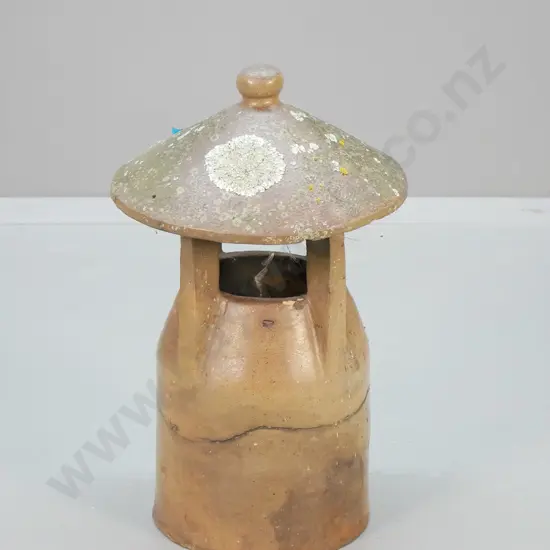 vintage salt-glazed chimney pot w/ capped and vented design H-550 D-340