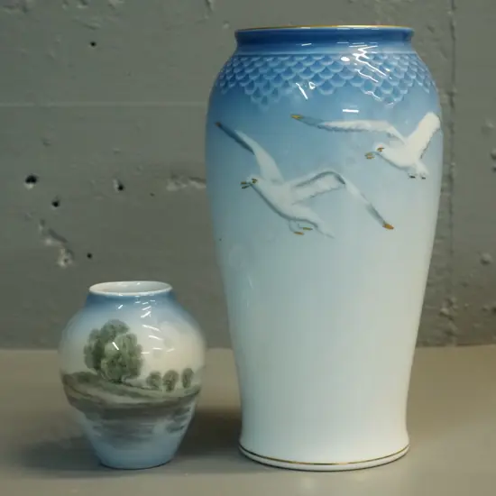 2 Bing & Grondahl Copenhagen vases - seagull motif H-220 and smaller country scene