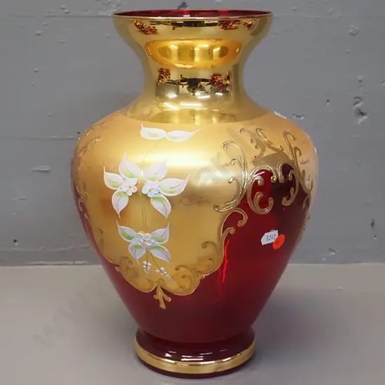 large red Venetian glass vase H-340 D-230 at widest
