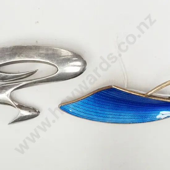 silver & blue enamel brooch stamped sterling 925 & silver brooch no mark