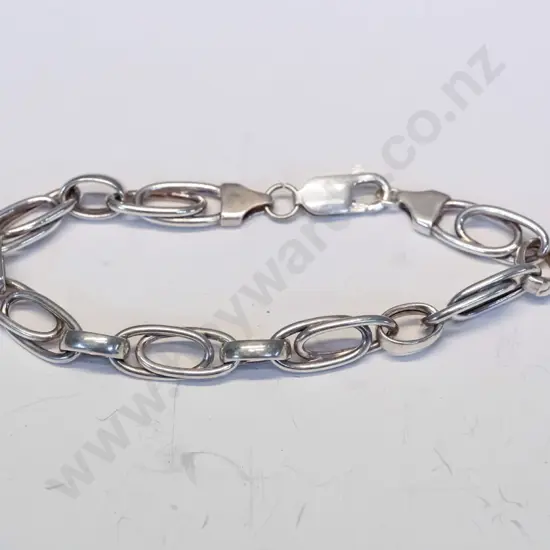 silver bracelet stamped 925