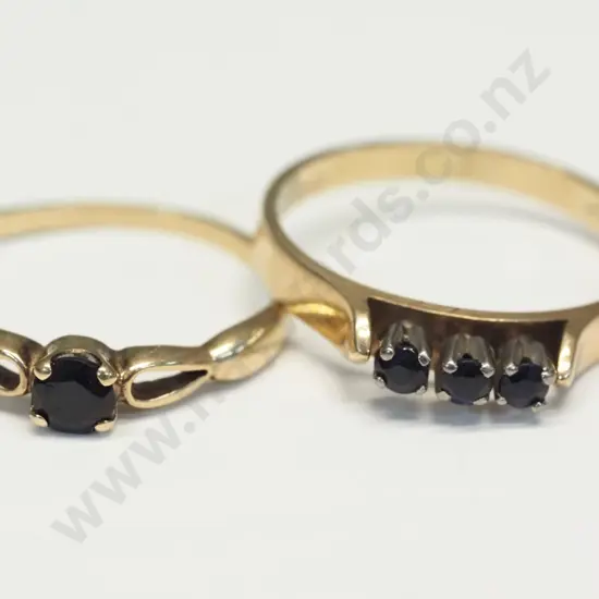 9ct gold 3 sapphire ring 2.1gms, 9ct yellow gold sapphire solitaire 1.30gms