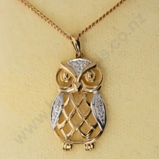 gold owl necklace stamped 375