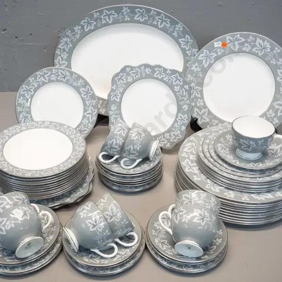 Wedgwood "Moselle" pattern bone china dinner ware - varying numbers, has 11 dinner, 9 cups & saucers, ashett etc.