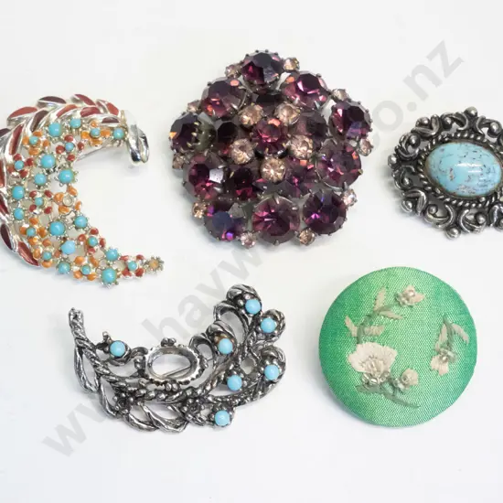 5 pairs of costume brooches