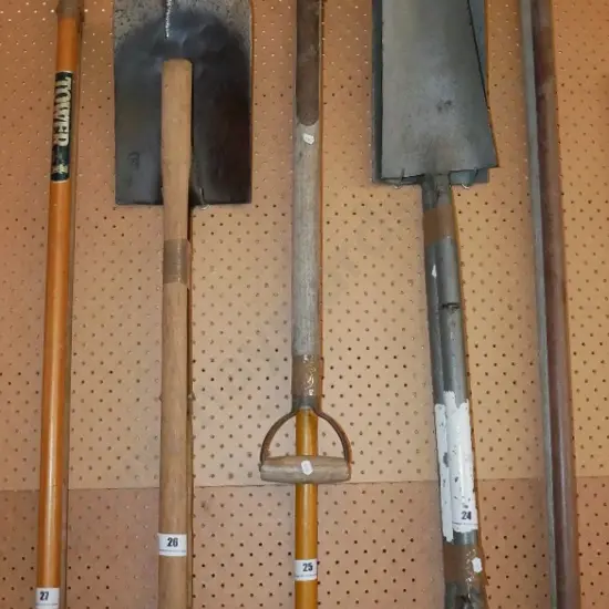 garden fork and aeroplane hoe