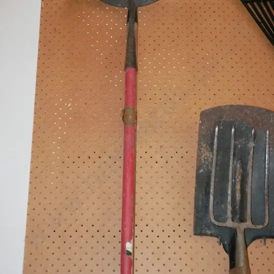 garden rake, aeroplane hoe