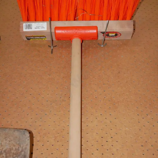 as-new Raven yard broom
