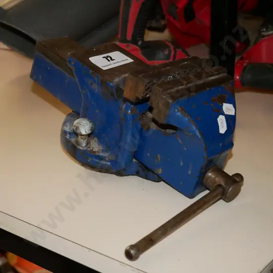 100mm engineer's vice